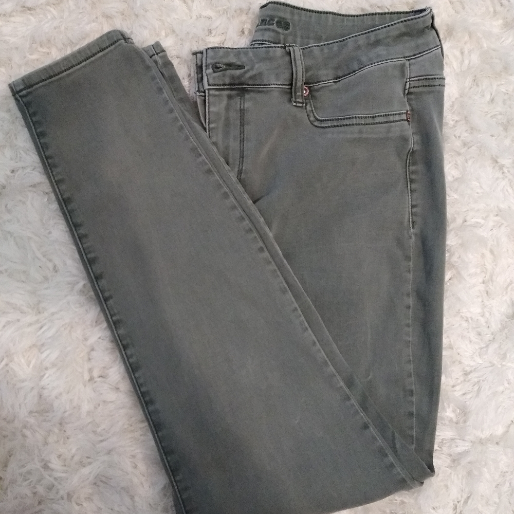 Maurices green jeans